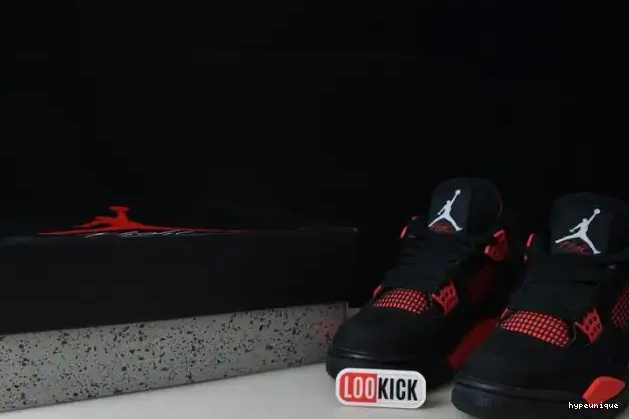 HYPE Air Jordan CT8527-016 Red Thunder 4 0518